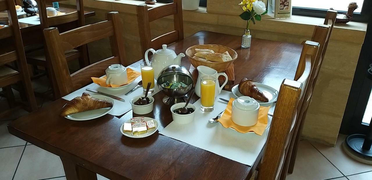 La Table Du Chaffour Otel Saint-Geniès-Bellevue Dış mekan fotoğraf